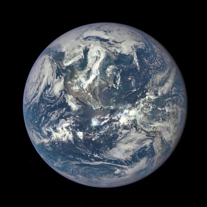 Un asteroide doit passer a 64.000 km de la terre