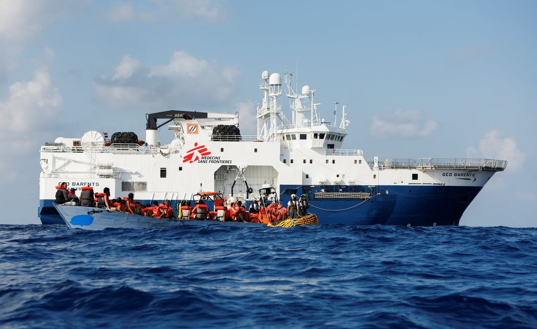 Le geo barents sauve des migrants au large de la libye