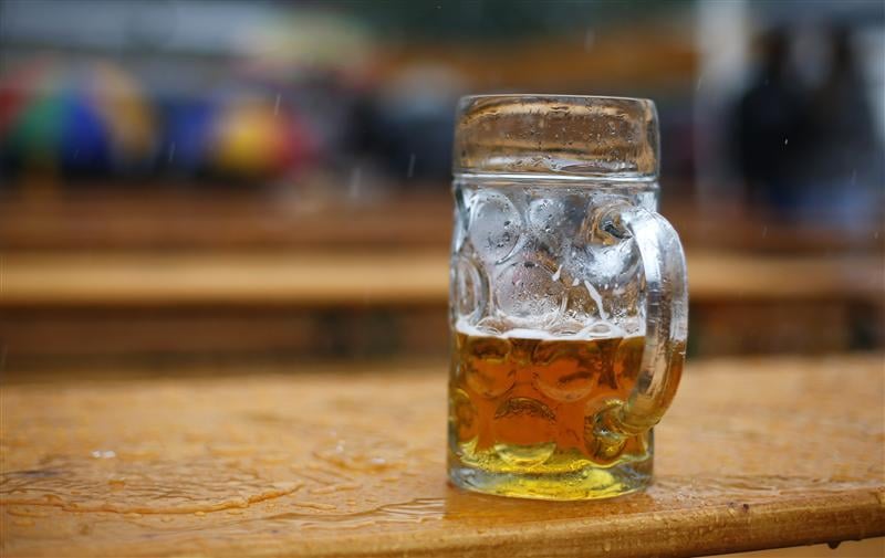 CRITIQUES ENVERS LA HAUSSE DE LA FISCALITÉ SUR LA BIÈRE