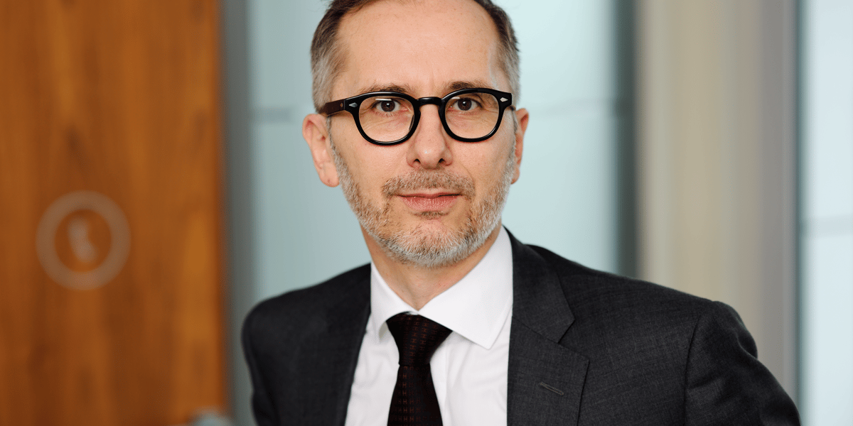 Thierry Meillat, avocat associé en droit social du cabinet Hogan Lovells