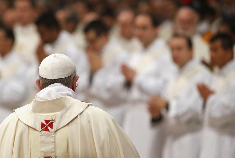 Les pretres autorises a pardonner l'avortement lors du jubile