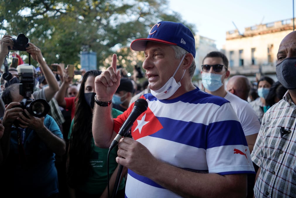Cuba: le president miguel diaz-canel prend la tete du parti communiste