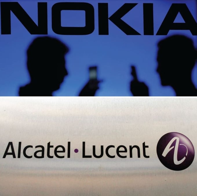 Nokia et alcatel-lucent annoncent negocier une fusion