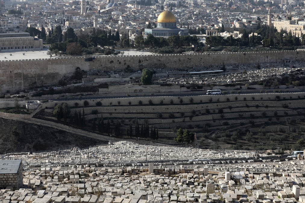 Jerusalem doit etre une capitale partagee, dit boris johnson