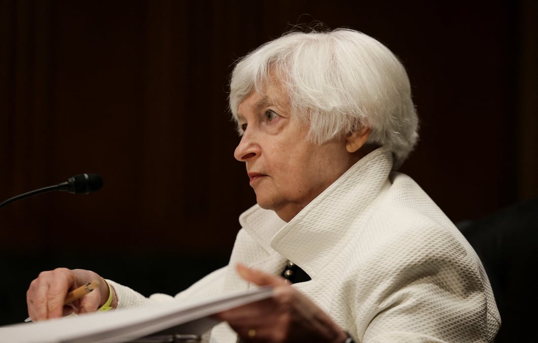 Les etats-unis face a un "niveau d'inflation inacceptable", dit yellen aux senateurs
