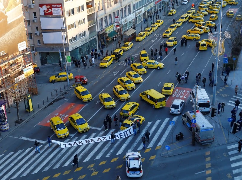 Manifestation contre uber a budapest