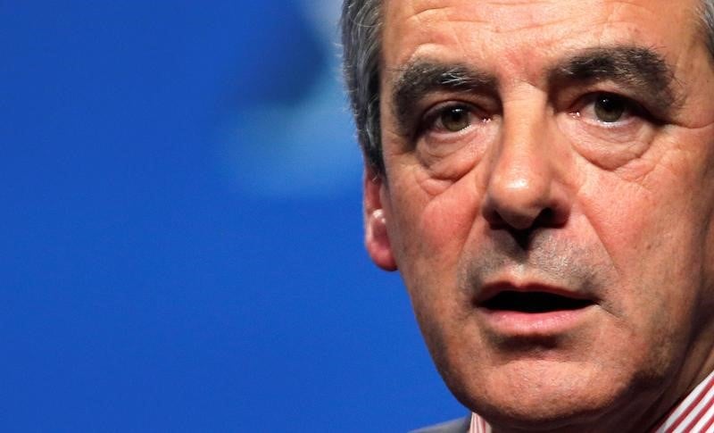 Fillon recoit le soutien de valery giscard d'estaing