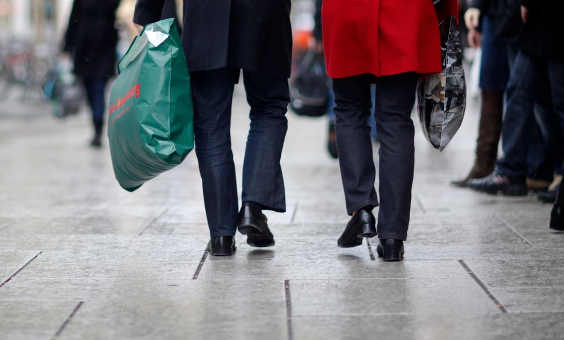 Allemagne: amelioration legere du moral des menages