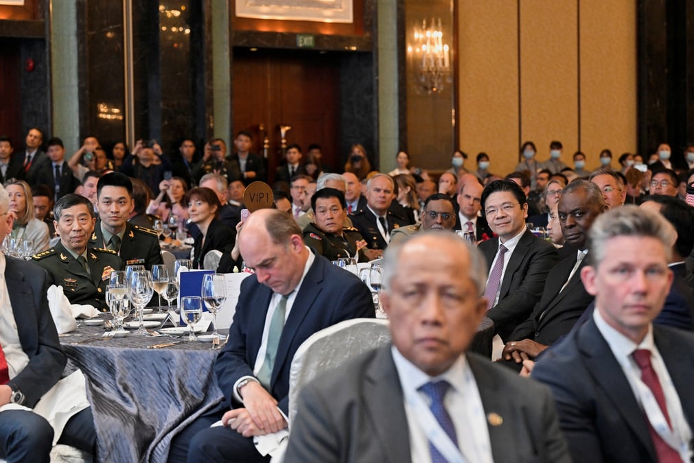 Photo de participants de la conference shangri-la dialogue