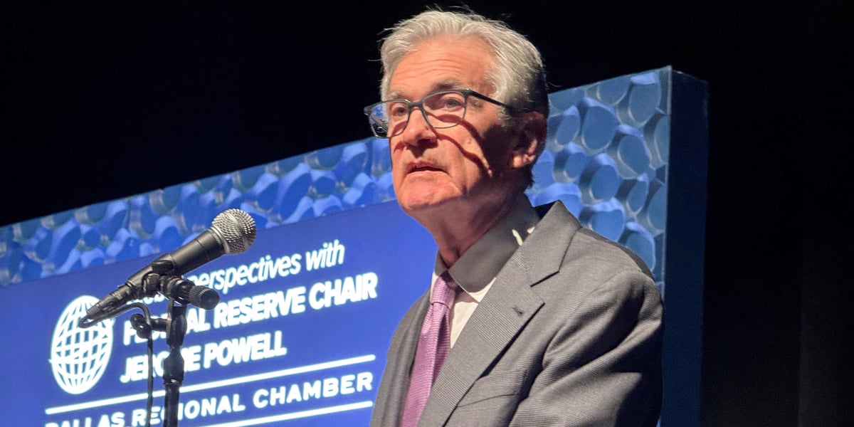 De « nombreuses recherches » menées sur le sujet, « montrent que les banques centrales qui sont indépendantes (...) des autres composantes du gouvernement, font un meilleur travail en matière d'inflation », a expliqué Jerome Powell, jeudi soir.