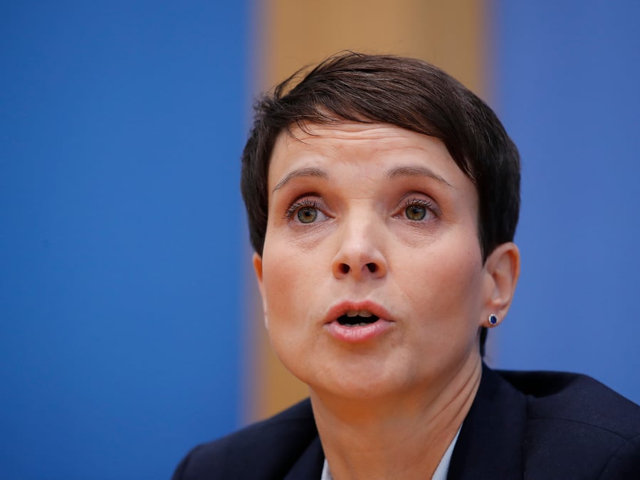 Allemagne: petry en desaccord, ne siegera pas au sein du groupe afd