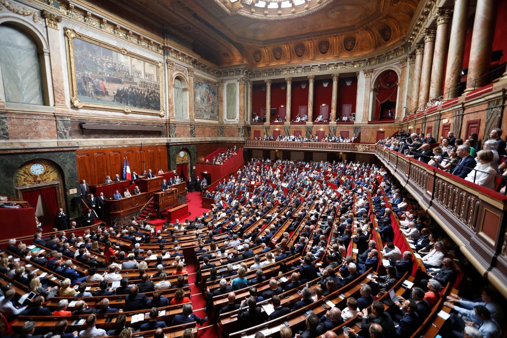 Le senat approuve avec modifications le projet de loi creant le pass vaccinal