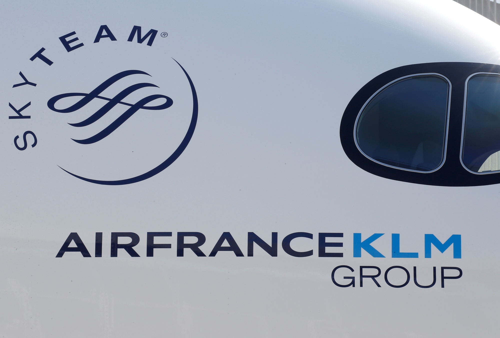 Air france-klm: la perte nette atteint 1,8 milliard d'euros au 1er trimestre avec la crise du coronavirus