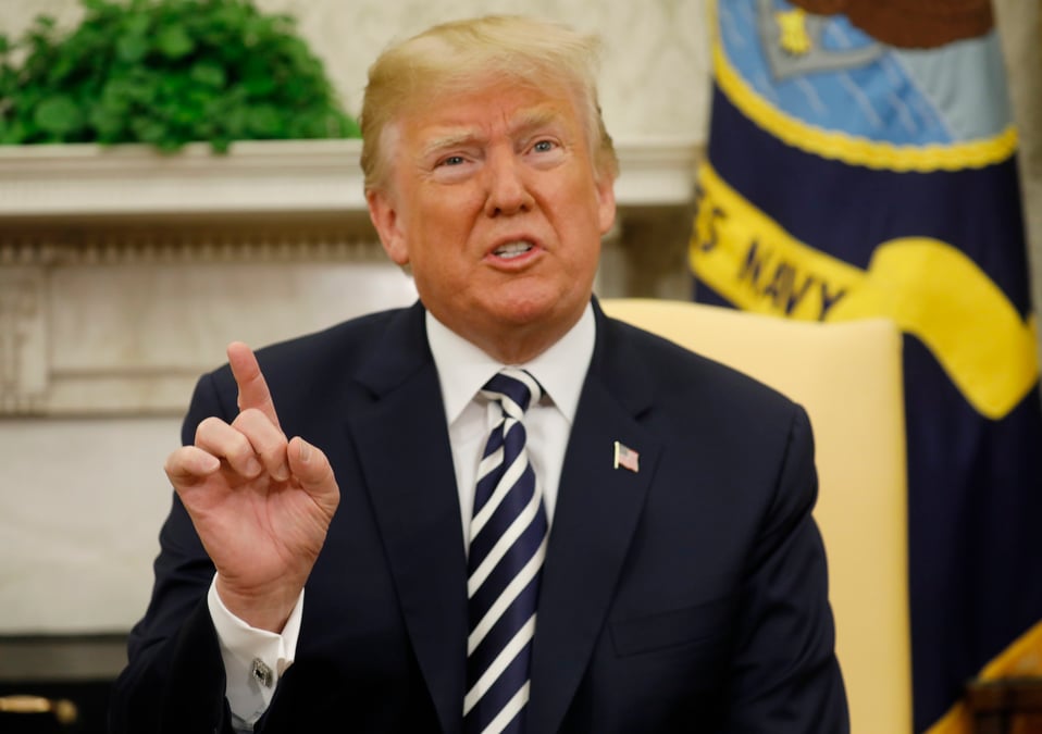 Trump tempere sa position sur un retrait rapide de syrie