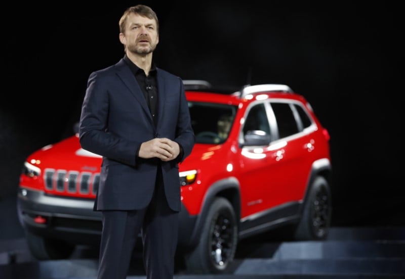 Fca: manley assurera la continuite de la strategie de marchionne