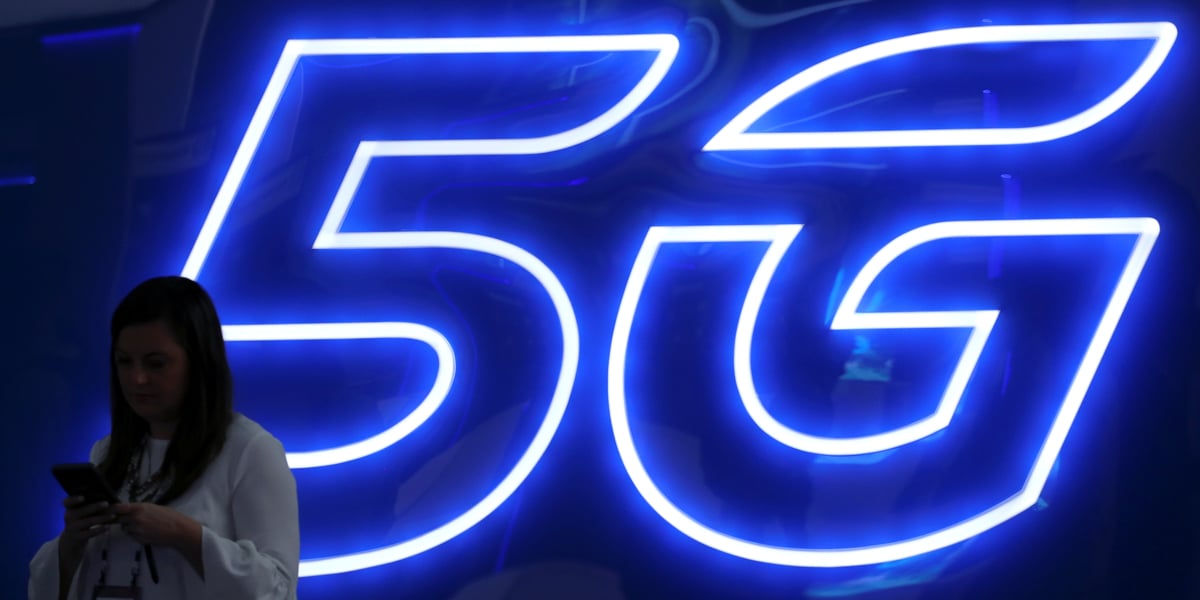 La vente des fréquences 5G aux opérateurs rapportera un minimum de 2,17 milliards d'euros à l'Etat.
