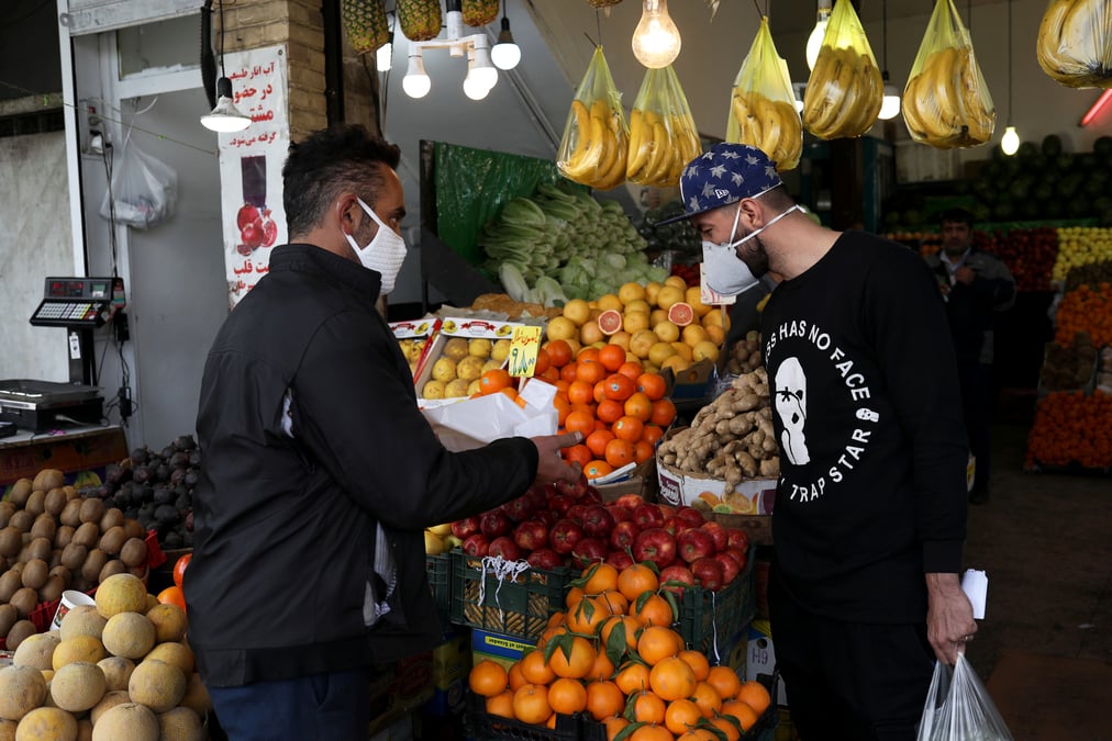 Coronavirus: retour a la normale de l'activite en iran, malgre les inquietudes
