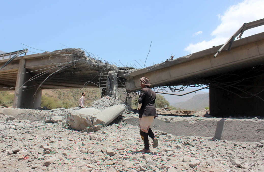 Deux raids aeriens font 40 morts au yemen