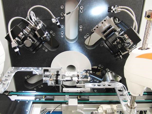 Machine plastronique