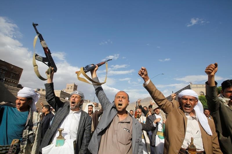 Teheran intensifie son soutien aux milices houthistes au yemen