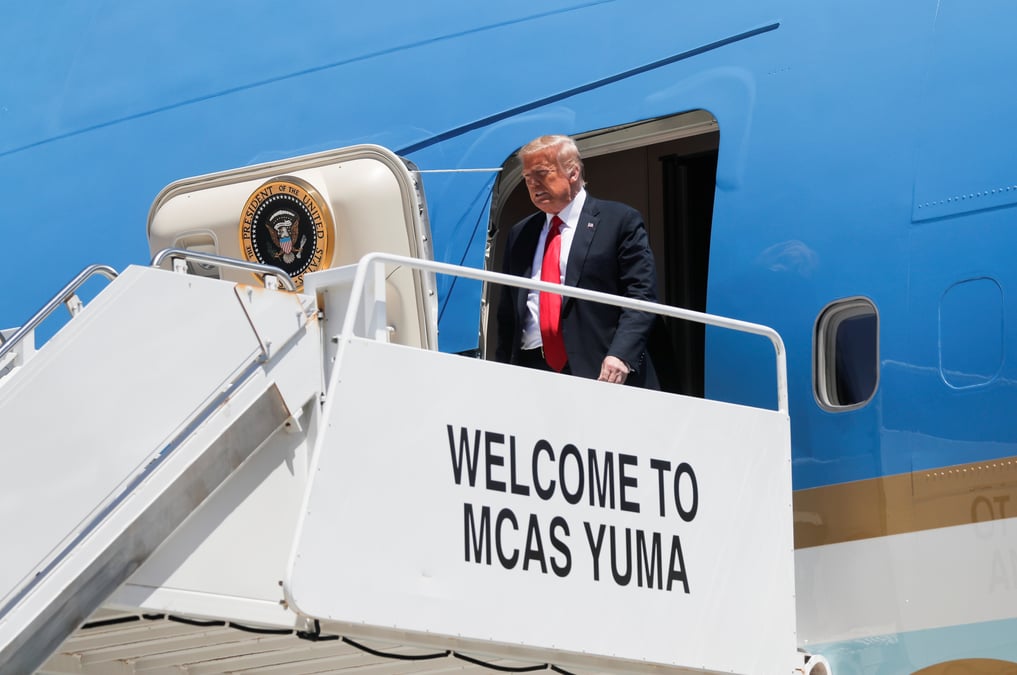 Trump en arizona pour vanter son "mur"