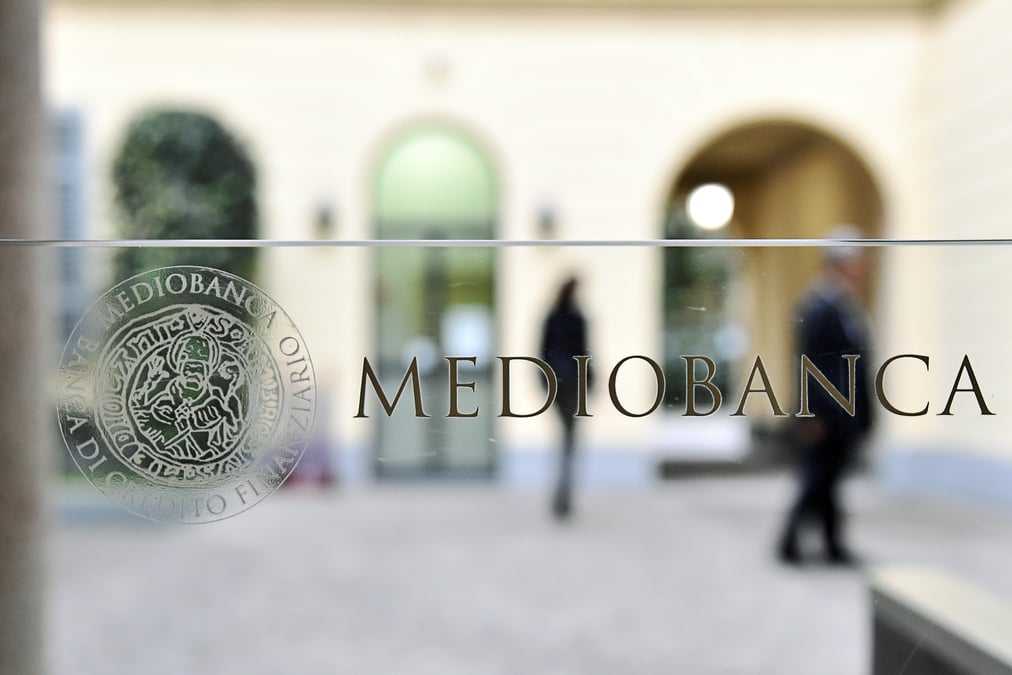 La bce autorise del vecchio a monter au capital de mediobanca