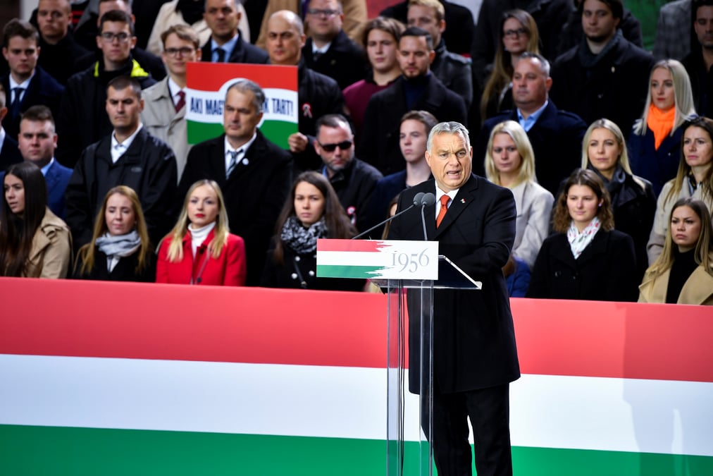 Hongrie: orban accuse bruxelles et washington de chercher a s'immiscer dans les elections