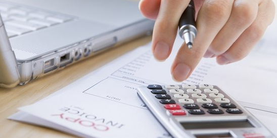 Au total, il a manqué 12 milliards d'euros aux TPE et PME à cause de ces retards en 2022, comme l’a souligné le médiateur des entreprises dans une interview à La Tribune.