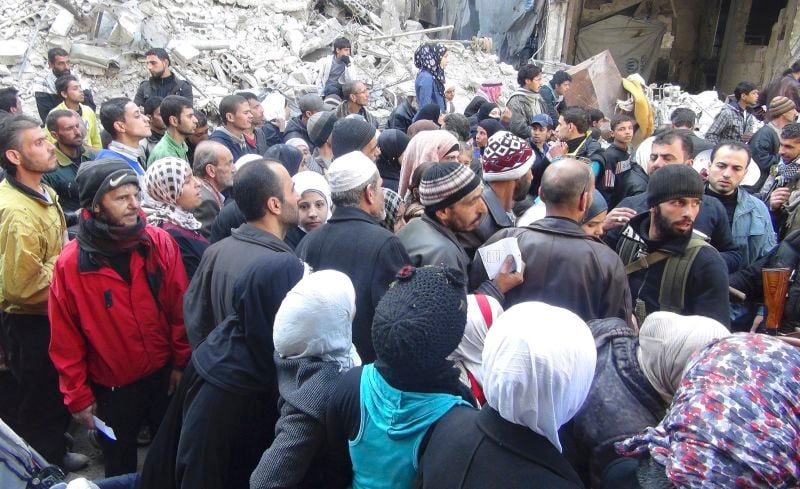 Amnesty accuse les forces d'Assad de crimes de guerre à Yarmouk