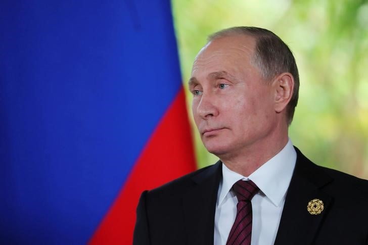 Poutine: les liens de manafort avec moscou montes de toutes pieces