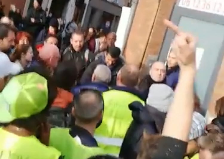 gilets vs bfm