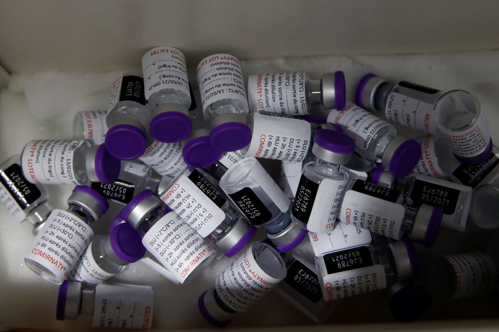 Coronavirus: pres de 2,902 millions de vaccinations realisees en france