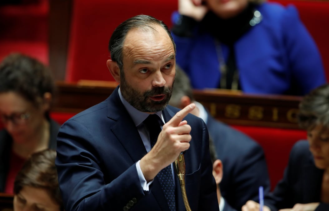 Philippe plaisante sur sa duree de vie a matignon
