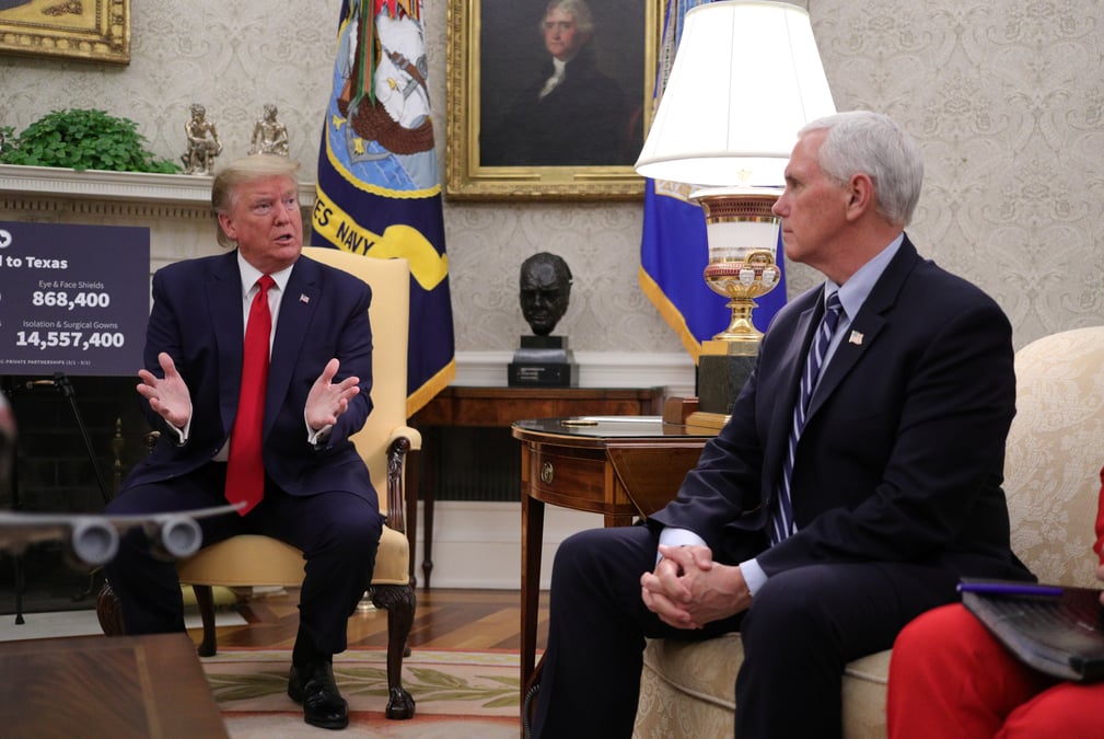 Usa: pence va garder ses distances avec trump pendant plusieurs jours