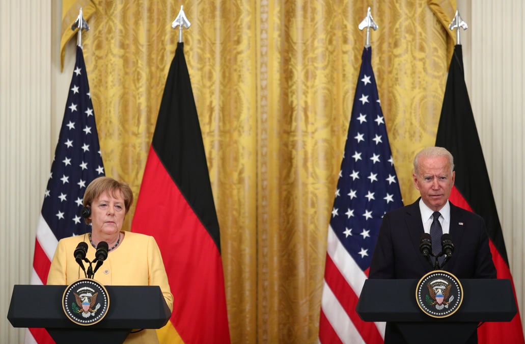 Merkel et biden conviennent d'evacuer un maximum de personnes d'afghanistan
