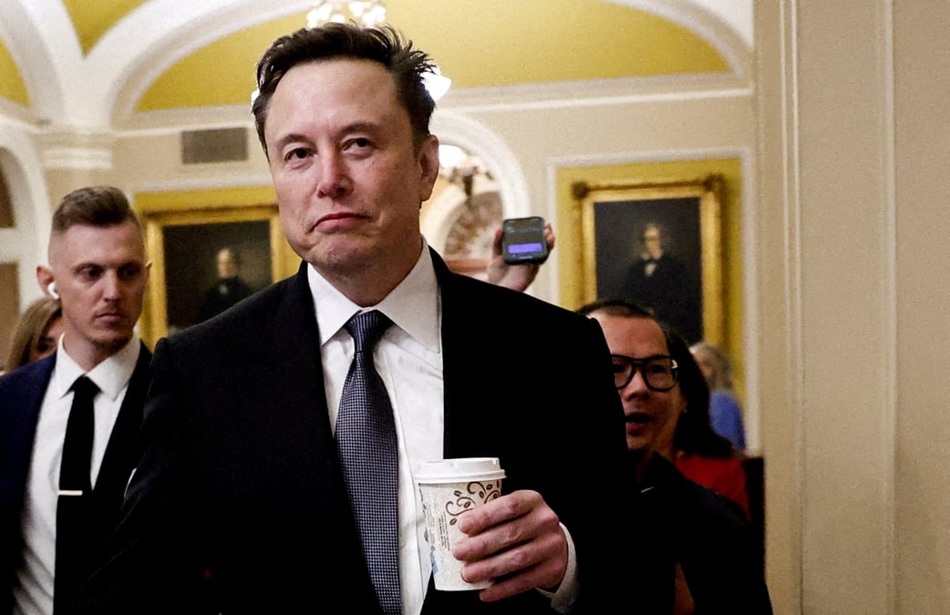 Cette prise de contrôle par Elon Musk et les membres de la commission à l'efficacité gouvernementale avait aussi été contestée par des syndicats et des groupes de défense des droits humains.