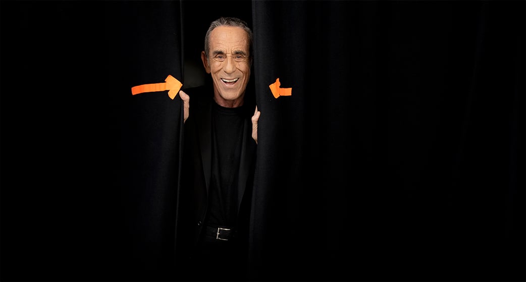 Thierry Ardisson publie ses Mémoires. L’occasion pour la grande gueule du PAF, 76 ans, de mettre les points sur les i.