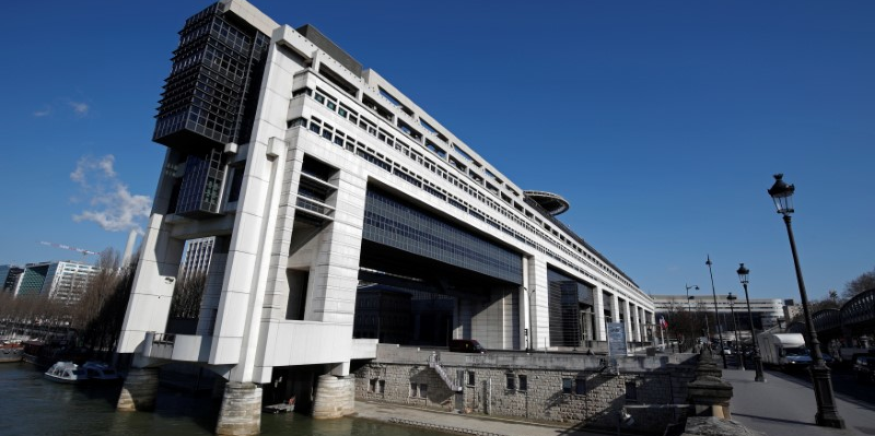 Le gouvernement accepte de supprimer le "verrou de bercy"