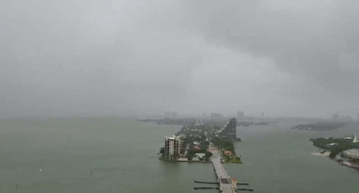 La tempete tropicale gordon menace la cote americaine du golfe