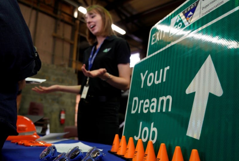 Usa: les inscriptions au chomage au plus bas en plus de 45 ans