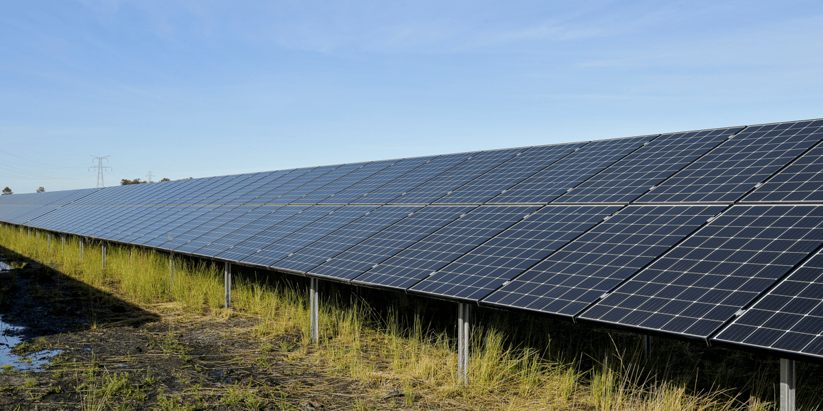 La centrale solaire de Merle-Sud à Saint-Magne (Gironde) a été inaugurée fin 2019.