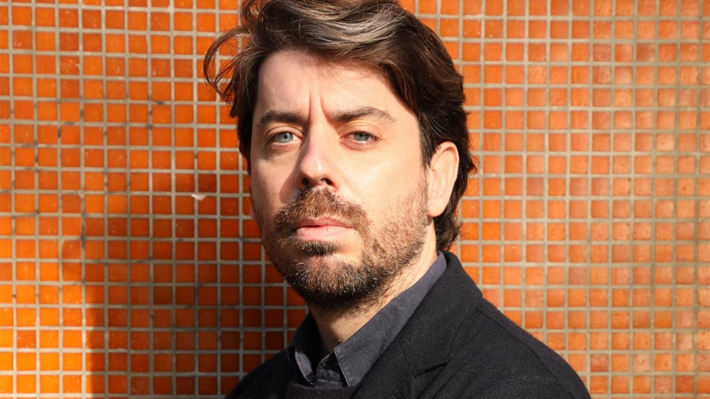 Adrien Bosc est l'auteur de « L'invention de Tristan », un livre à la lisière entre le réel et l'imaginaire, revisitant l'histoire de l'écrivain Tristan Eglof.