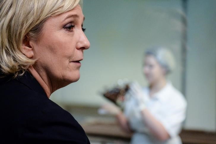 Deuxieme mise en examen dans l'affaire des assistants du fn
