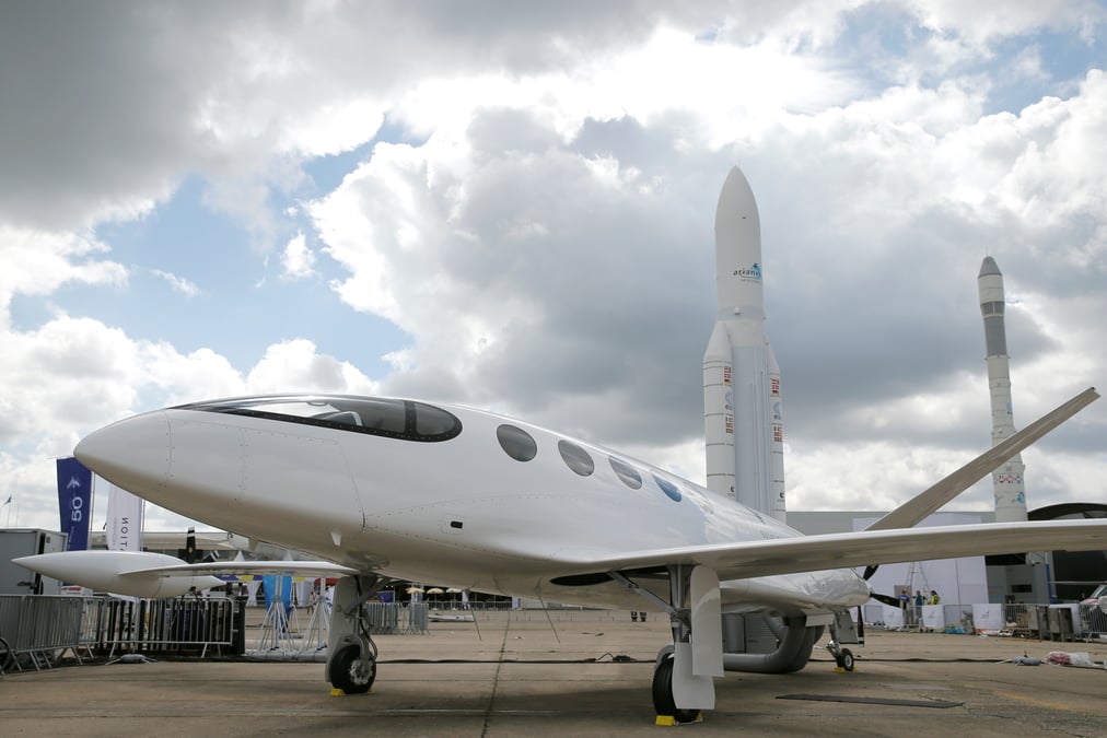Les avions electriques tentent de convaincre un public sceptique