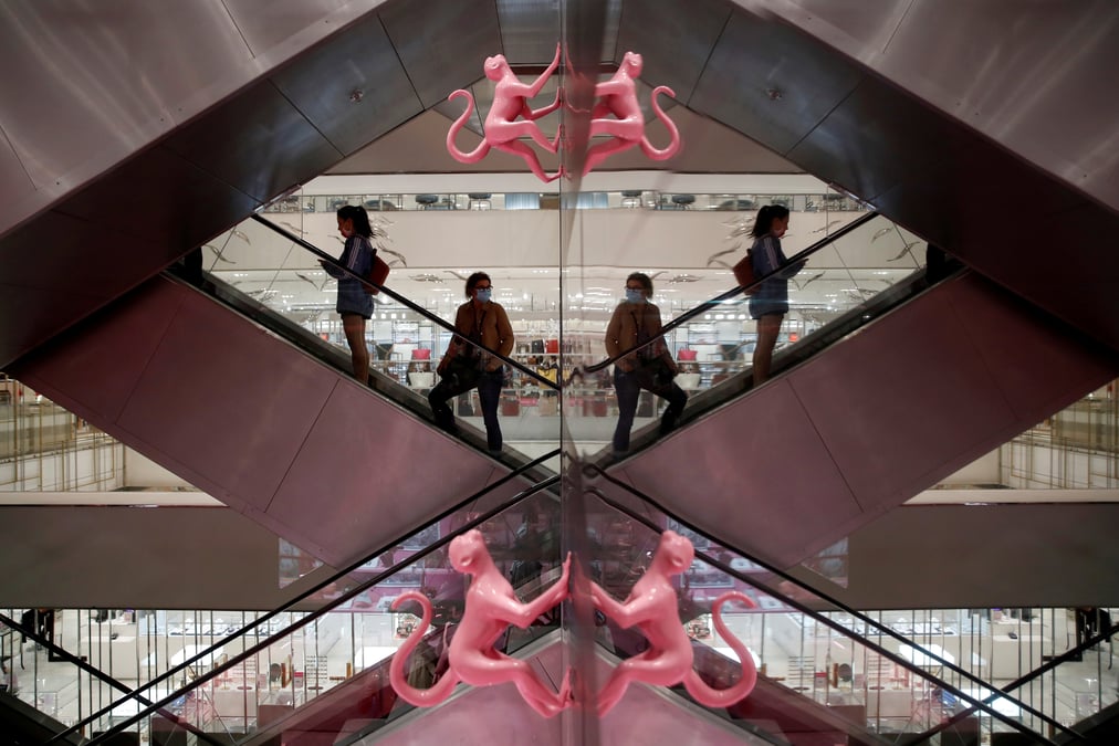 Coronavirus: le printemps ferme des magasins a la suite de l'epidemie