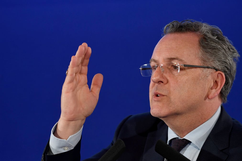 Ferrand "refute" les allegations du monde sur son compte