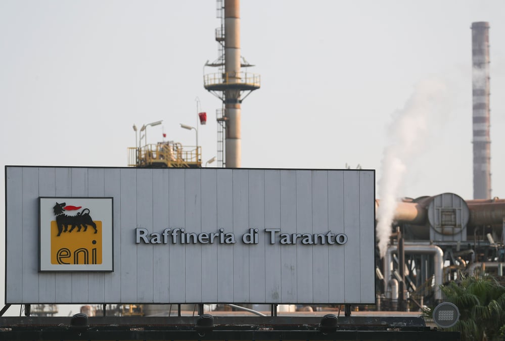 Prison requise contre le patron d'eni en italie pour corruption