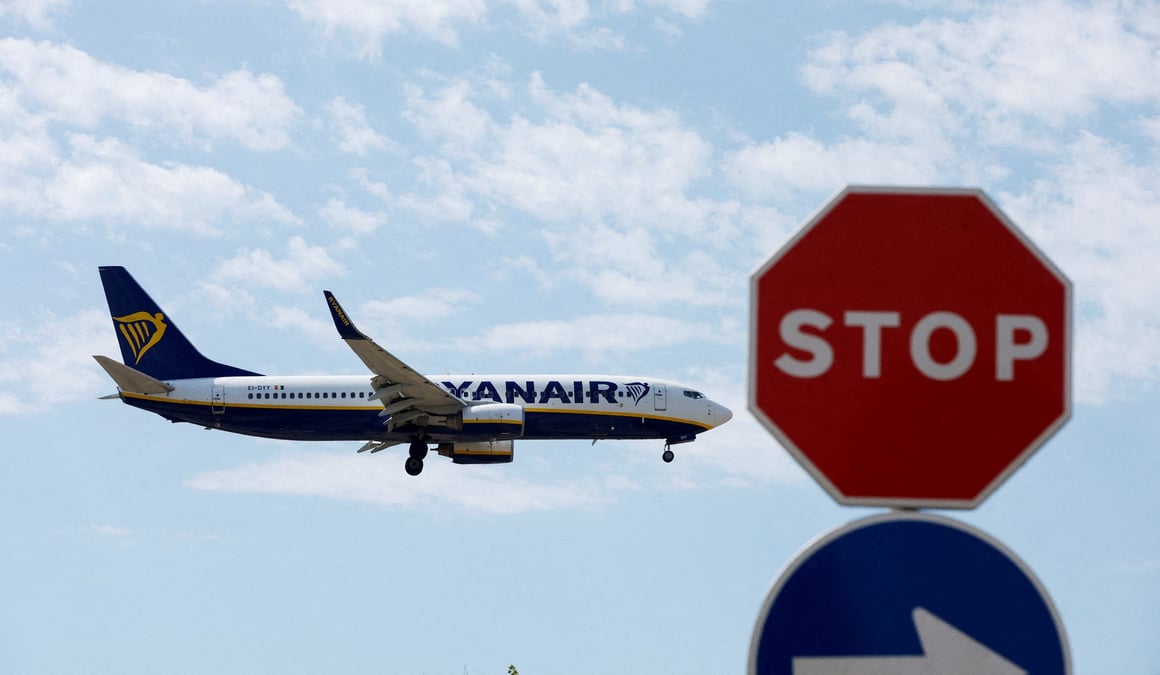 L'oaci dit que la bielorussie a use d'un pretexte pour forcer un avion a atterrir et arreter un opposant
