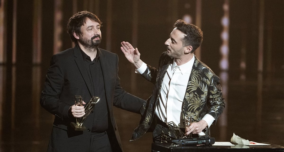 Thomas Jolly and Victor le Masne ont reçu le prix du meilleur concert de l'année aux Victoires De La Musique pour l'ouverture et la clôture des Jeux Olympiques de Paris 2024.