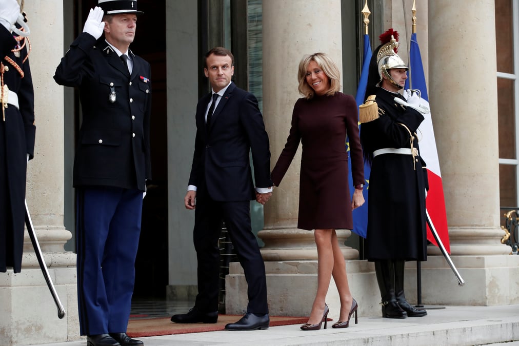 Macron gagne quatre points, philippe deux, selon un sondage ifop